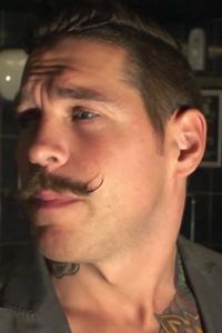 Дин Ван Дамм