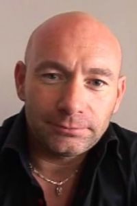 Тони Каррера