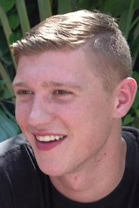 Оливер Флин